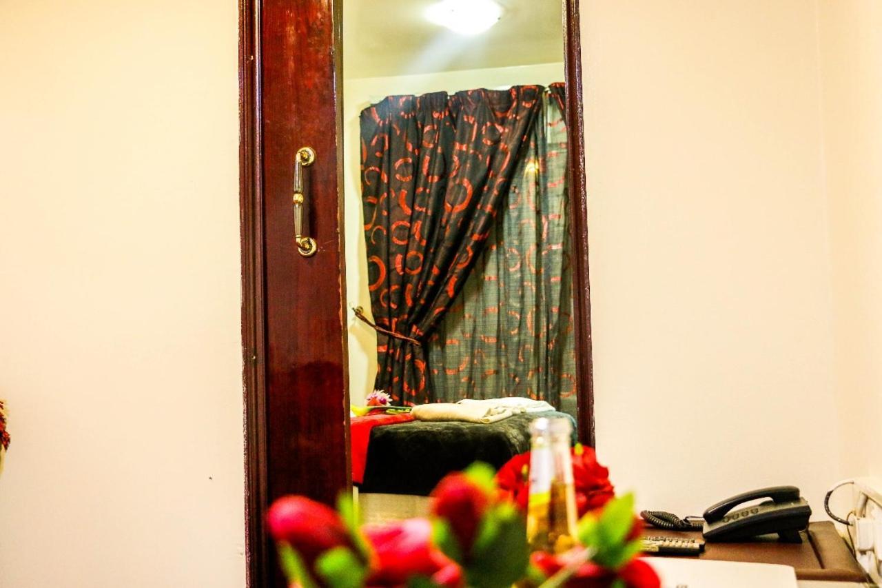 Karoon Hotel Dubai Luaran gambar